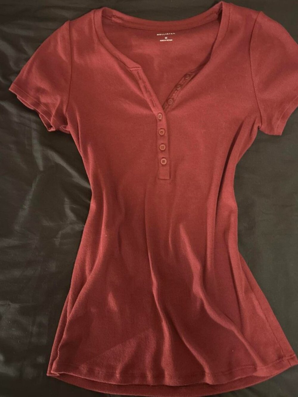 Hollister women’s burgundy short sleeve button up...